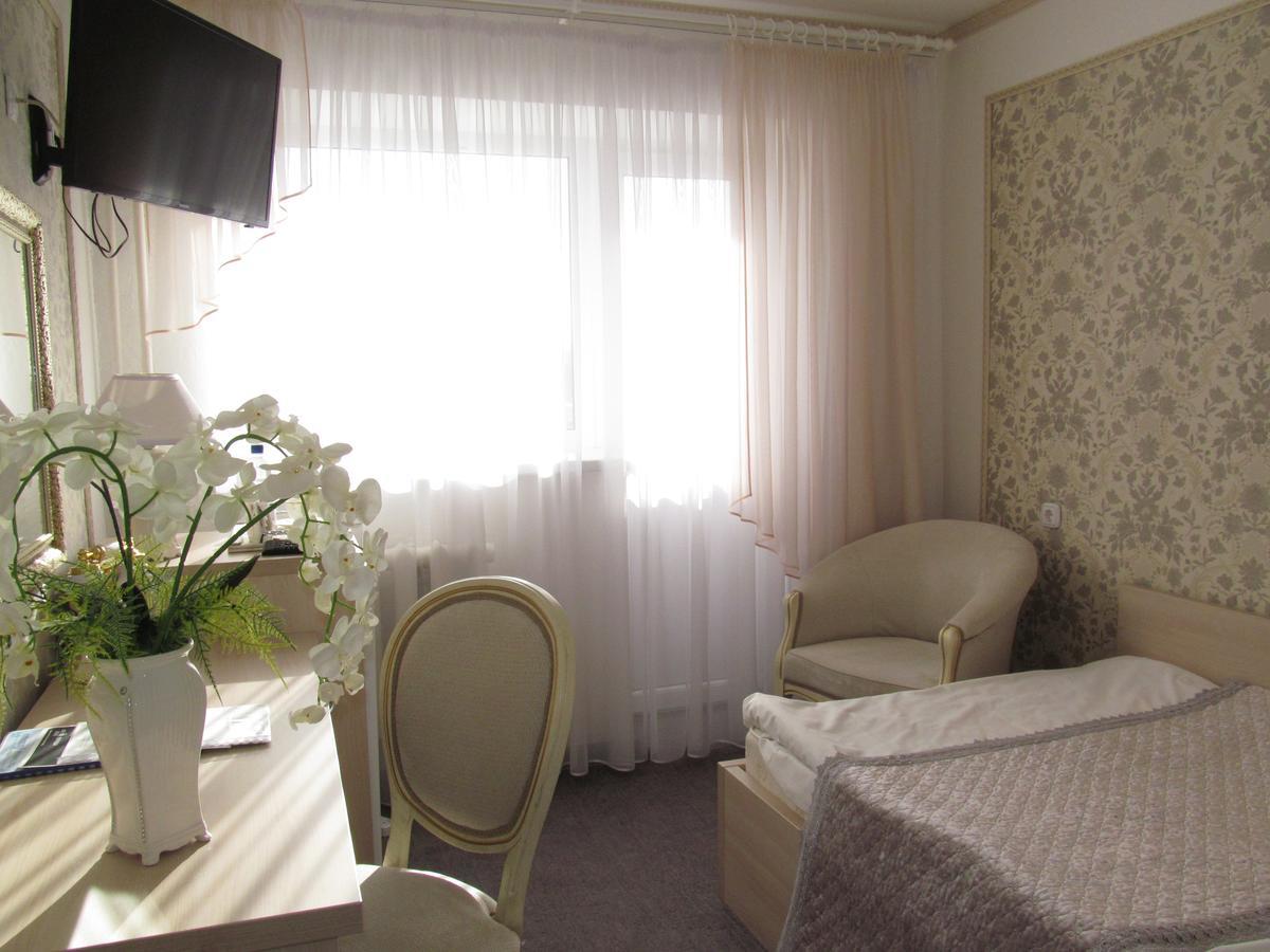 Hotel Vetraz Vitebsk Exterior foto
